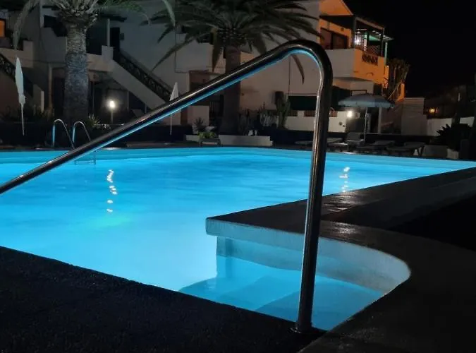 Beigu * Puerto del Carmen (Lanzarote)