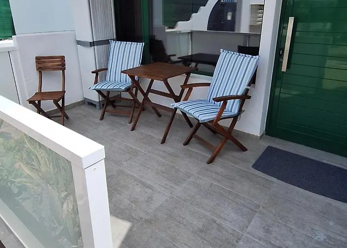 Beigu * Puerto del Carmen (Lanzarote)